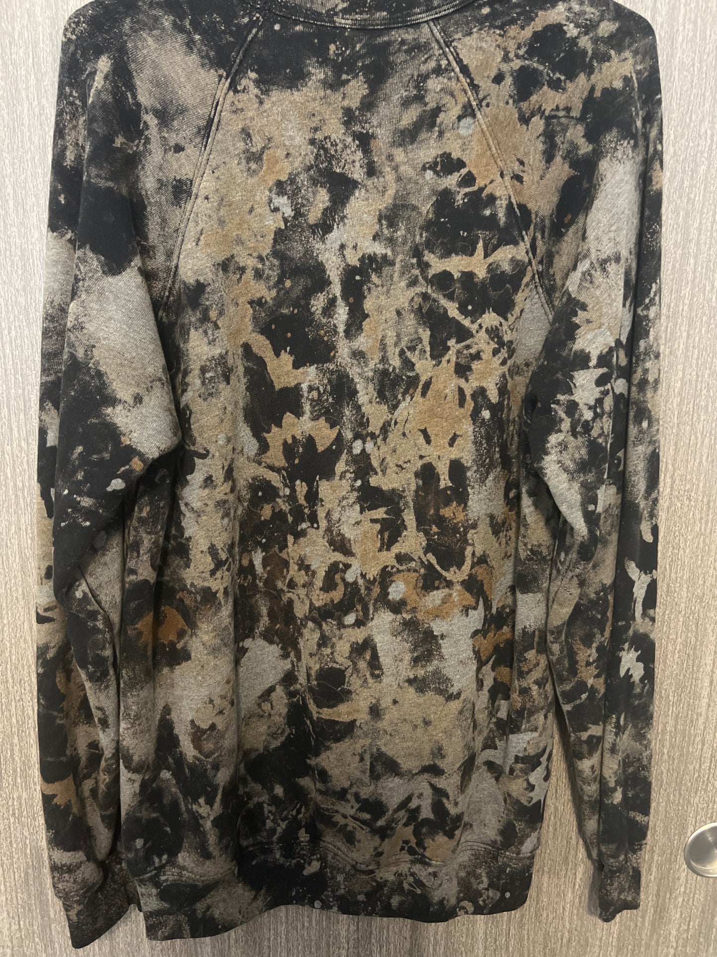 Large-16